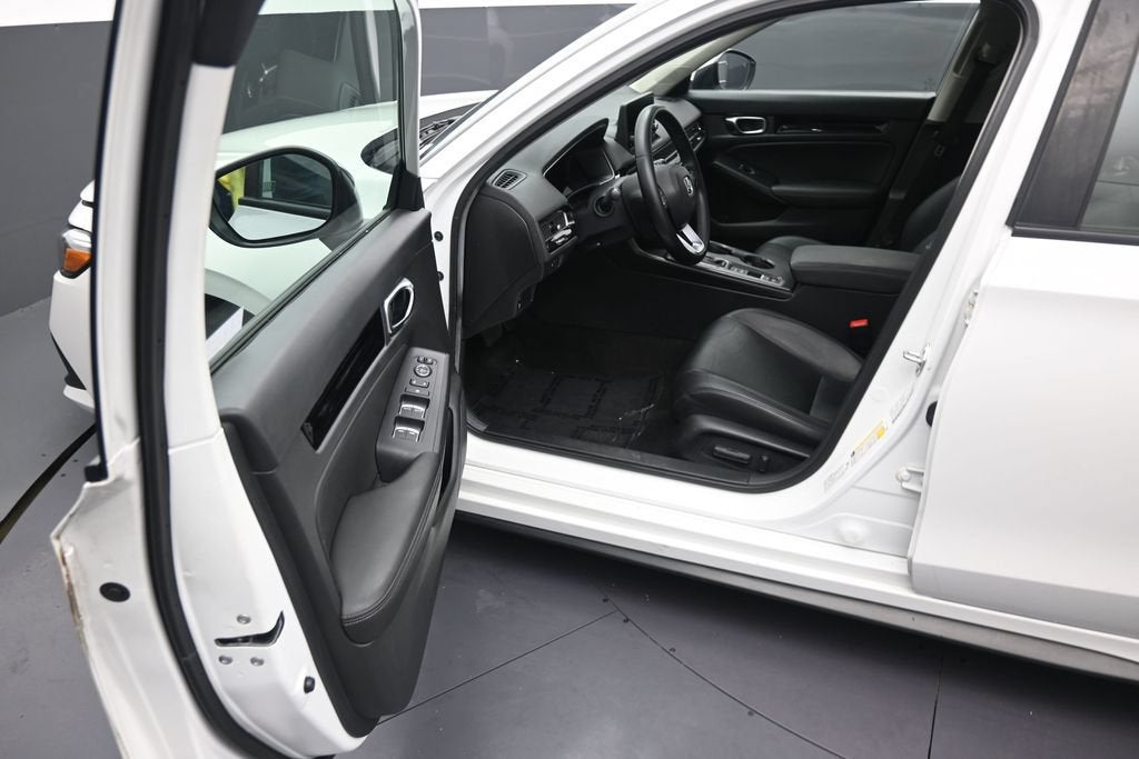 2024 Honda Civic Hatchback EX-L