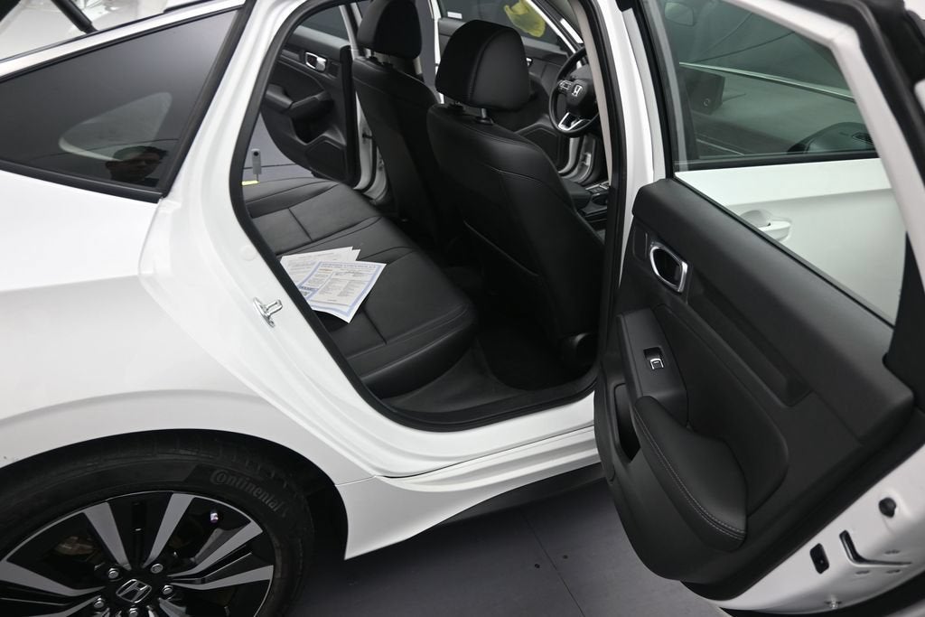 2024 Honda Civic Hatchback EX-L