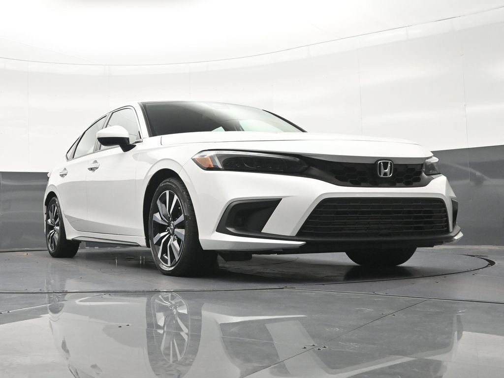 2024 Honda Civic Hatchback EX-L