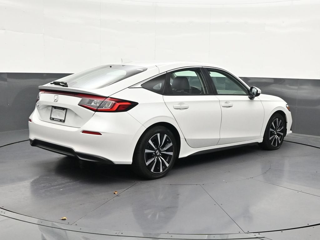 2024 Honda Civic Hatchback EX-L