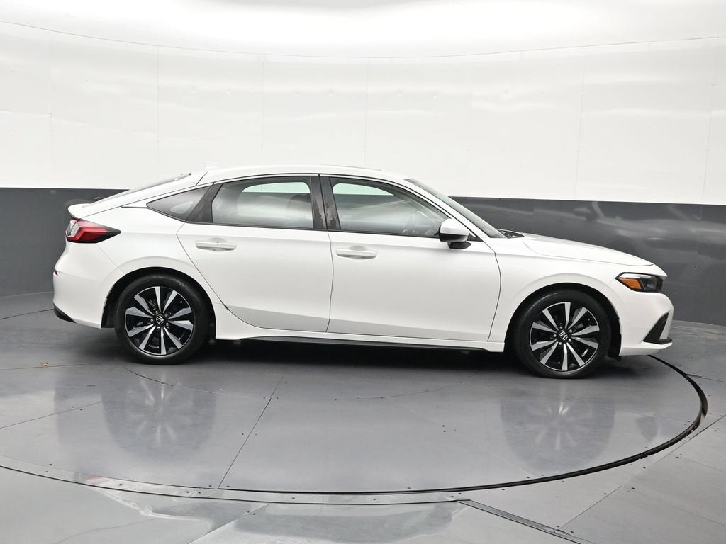 2024 Honda Civic Hatchback EX-L