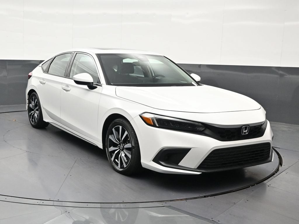 2024 Honda Civic Hatchback EX-L