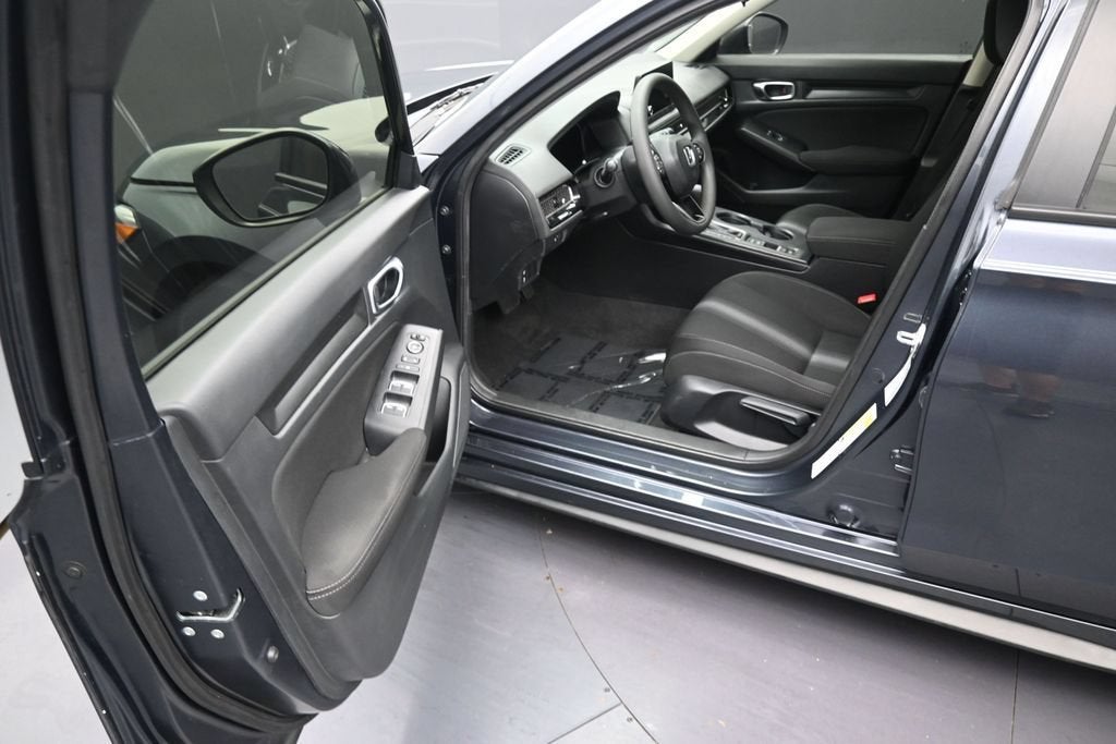 2023 Honda Civic Hatchback LX
