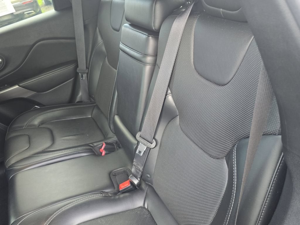 2019 Jeep Cherokee Limited FWD