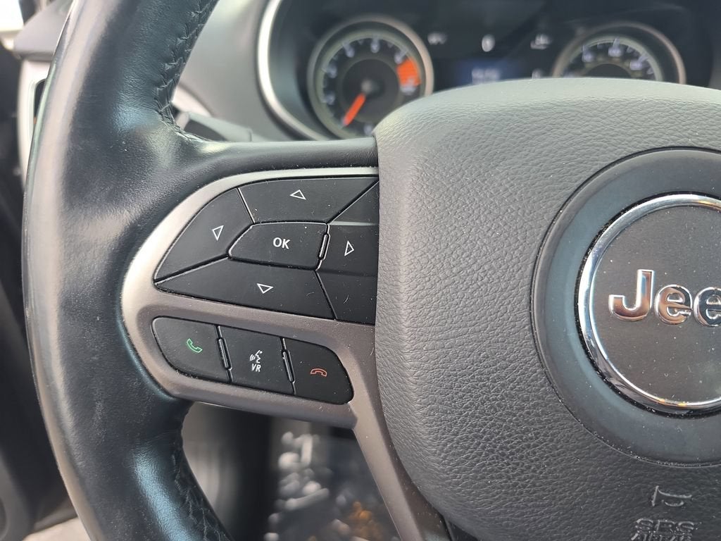 2019 Jeep Cherokee Limited FWD