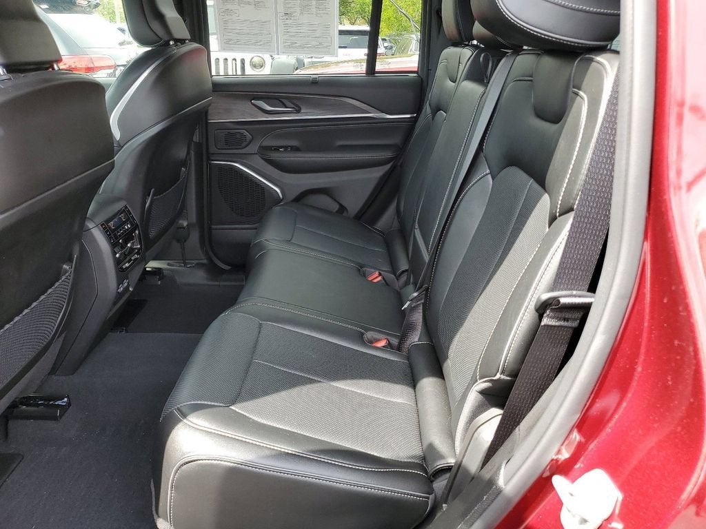 2024 Jeep Grand Cherokee Overland 4x4