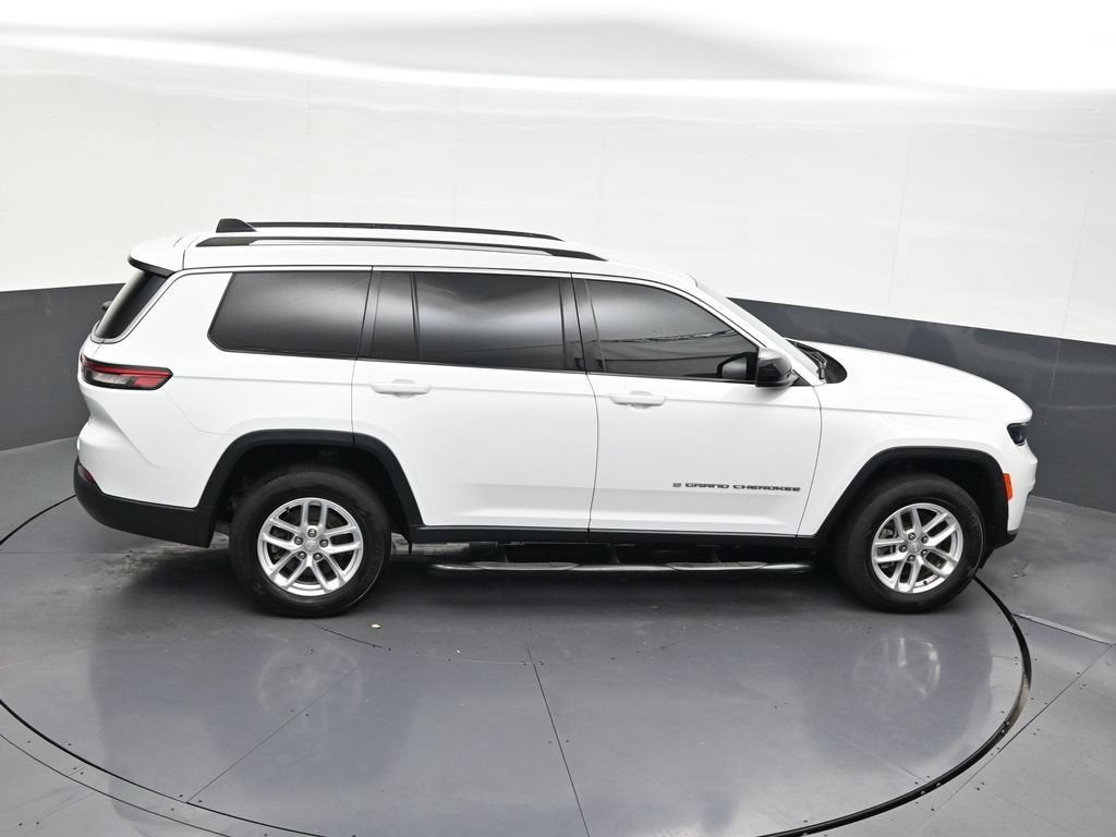 2022 Jeep Grand Cherokee L Laredo 4x2