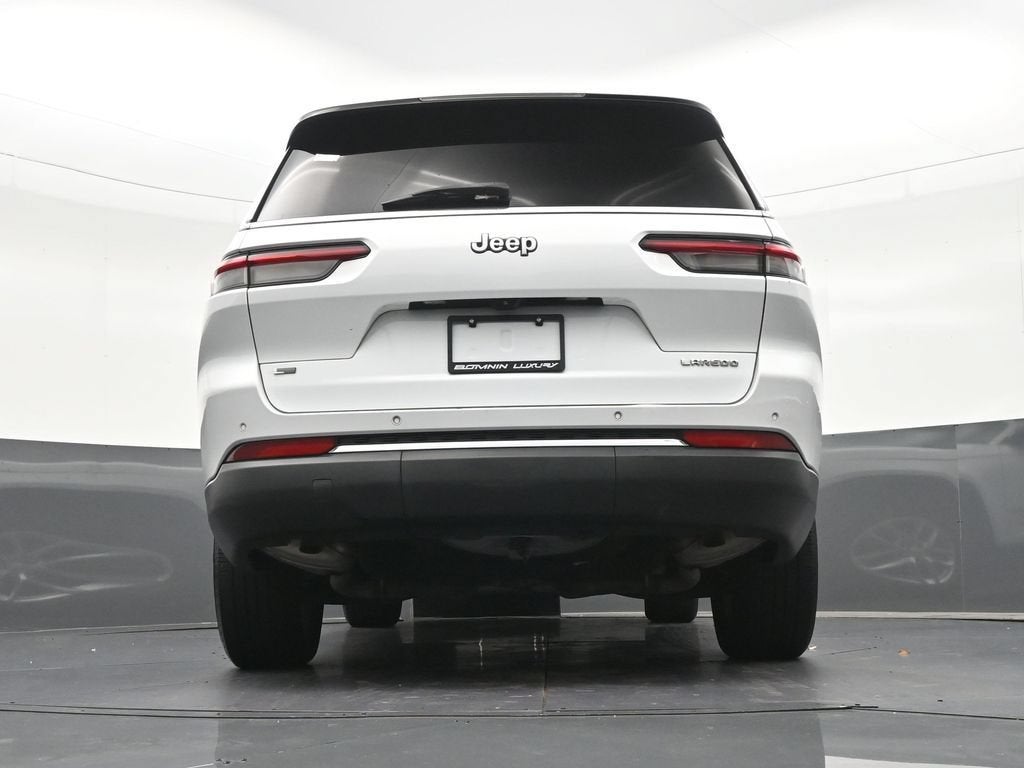 2022 Jeep Grand Cherokee L Laredo 4x2
