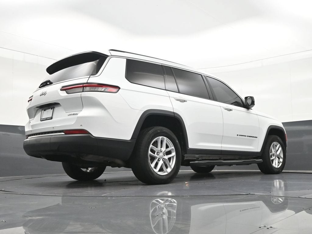 2022 Jeep Grand Cherokee L Laredo 4x2