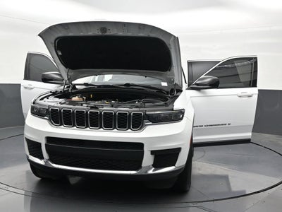 2022 Jeep Grand Cherokee L Laredo 4x2
