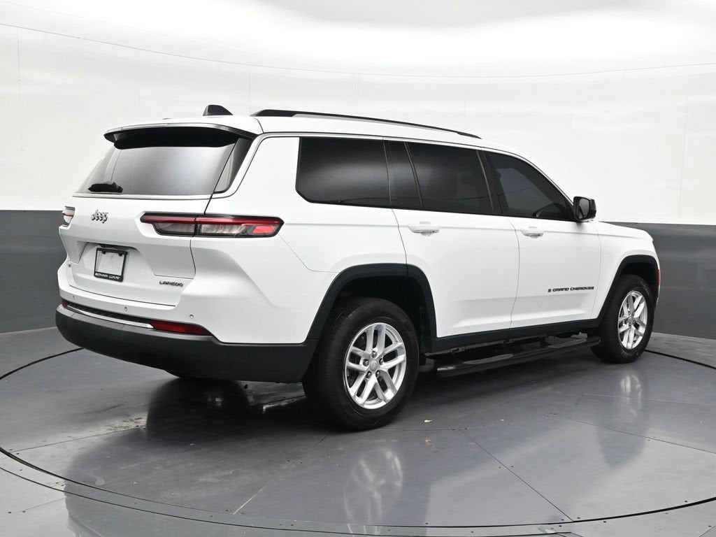 2022 Jeep Grand Cherokee L Laredo 4x2