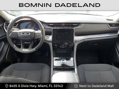 2022 Jeep Grand Cherokee L Laredo