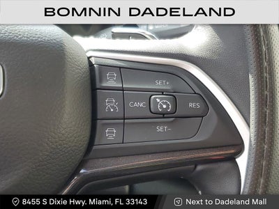 2022 Jeep Grand Cherokee L Laredo