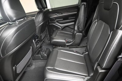 2025 Jeep Grand Cherokee L Limited 4x2