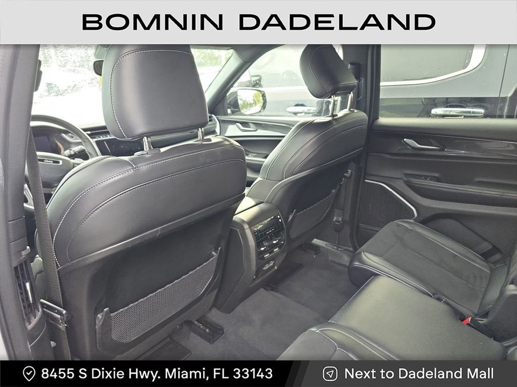 2022 Jeep Grand Cherokee L Altitude