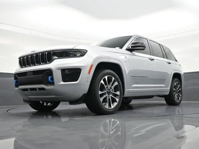 2022 Jeep Grand Cherokee 4xe Overland