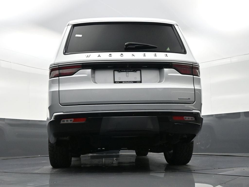 2022 Jeep Wagoneer Series III