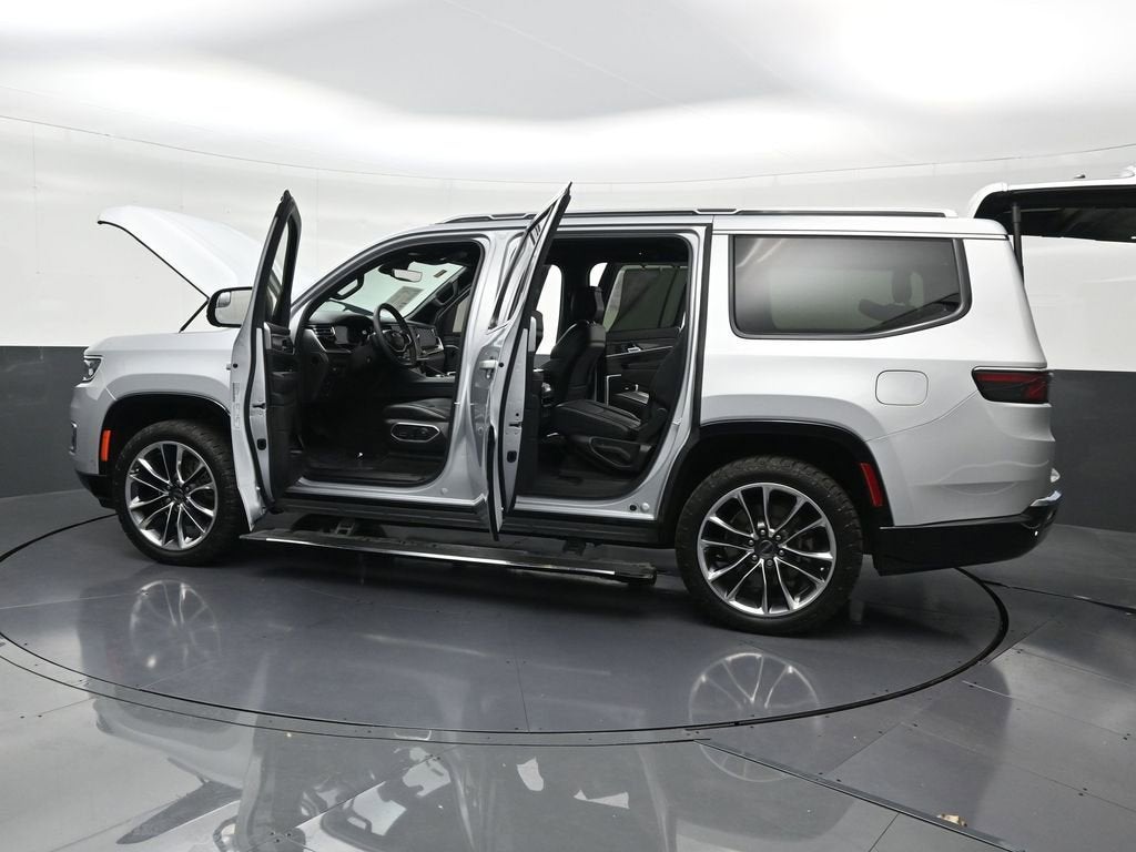 2022 Jeep Wagoneer Series III