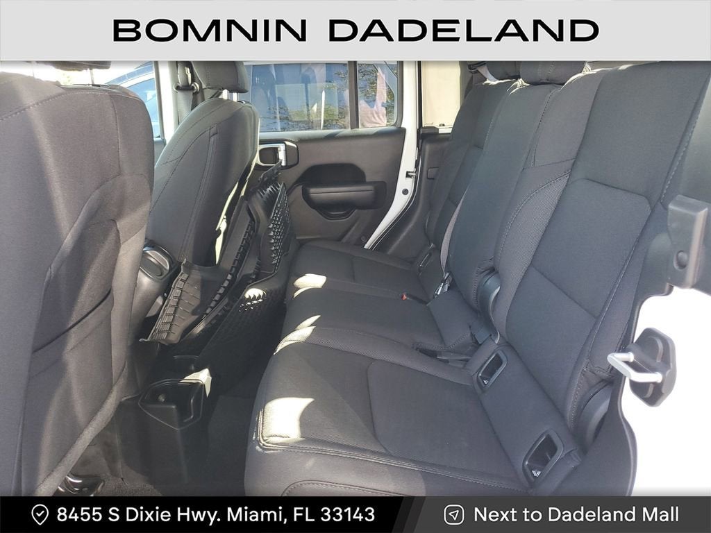 2021 Jeep Gladiator Willys