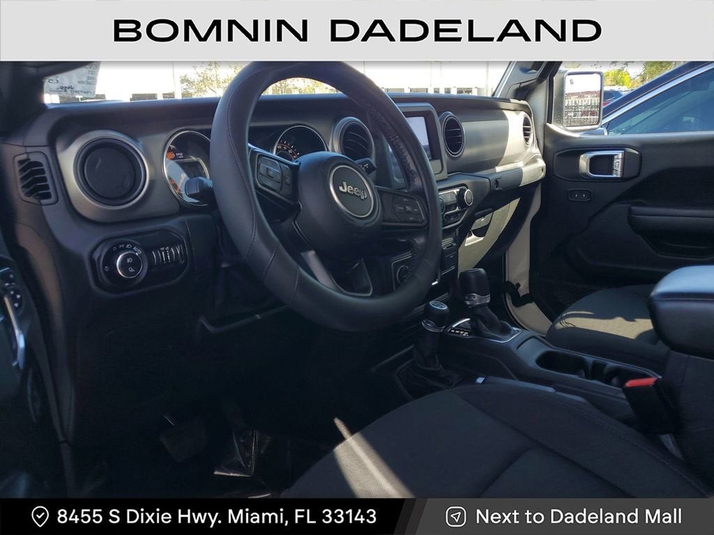 2021 Jeep Gladiator Willys