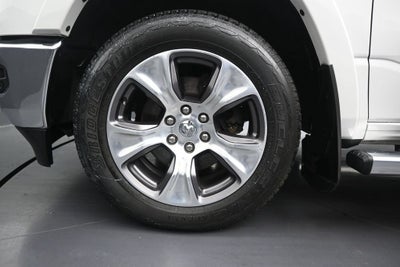 2020 RAM 1500 Laramie Crew Cab 4x2 5'7" Box
