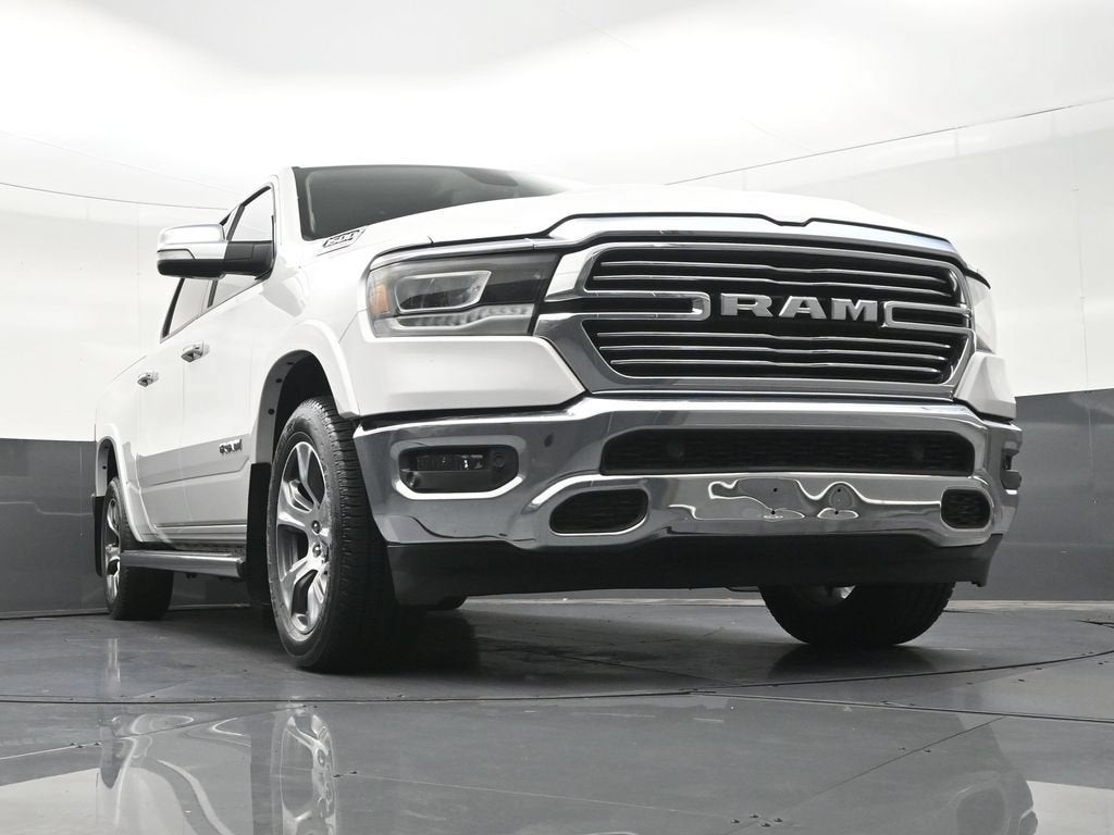2020 RAM 1500 Laramie Crew Cab 4x2 5'7" Box
