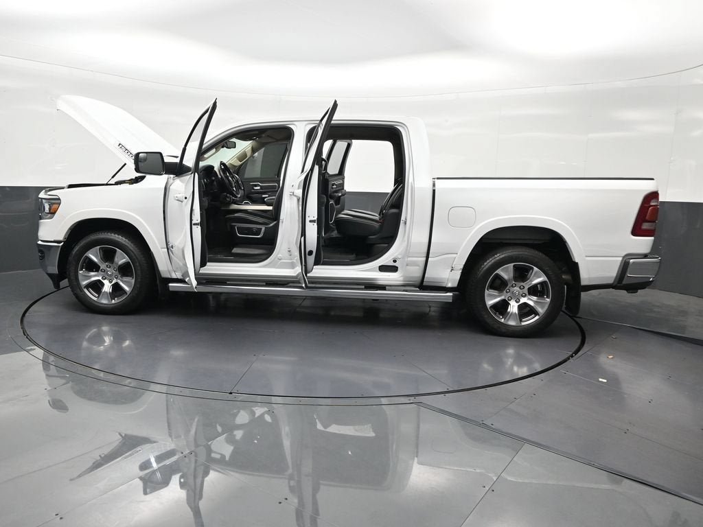 2020 RAM 1500 Laramie Crew Cab 4x2 5'7" Box