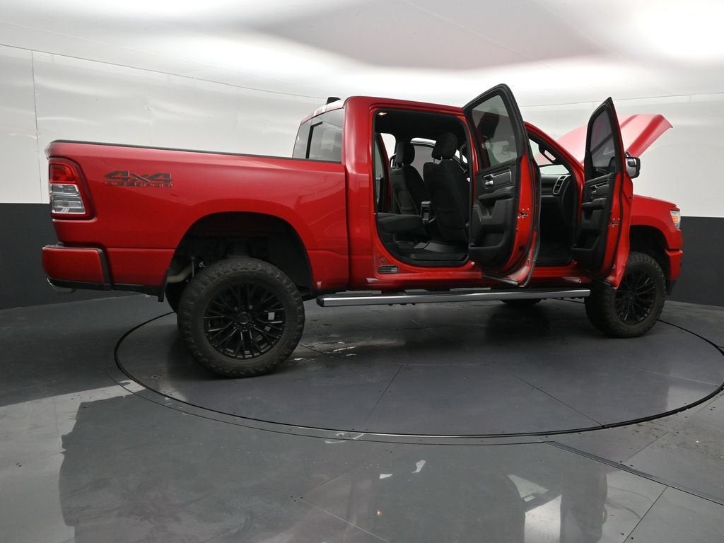 2020 RAM 1500 Big Horn Crew Cab 4x4 5'7" Box