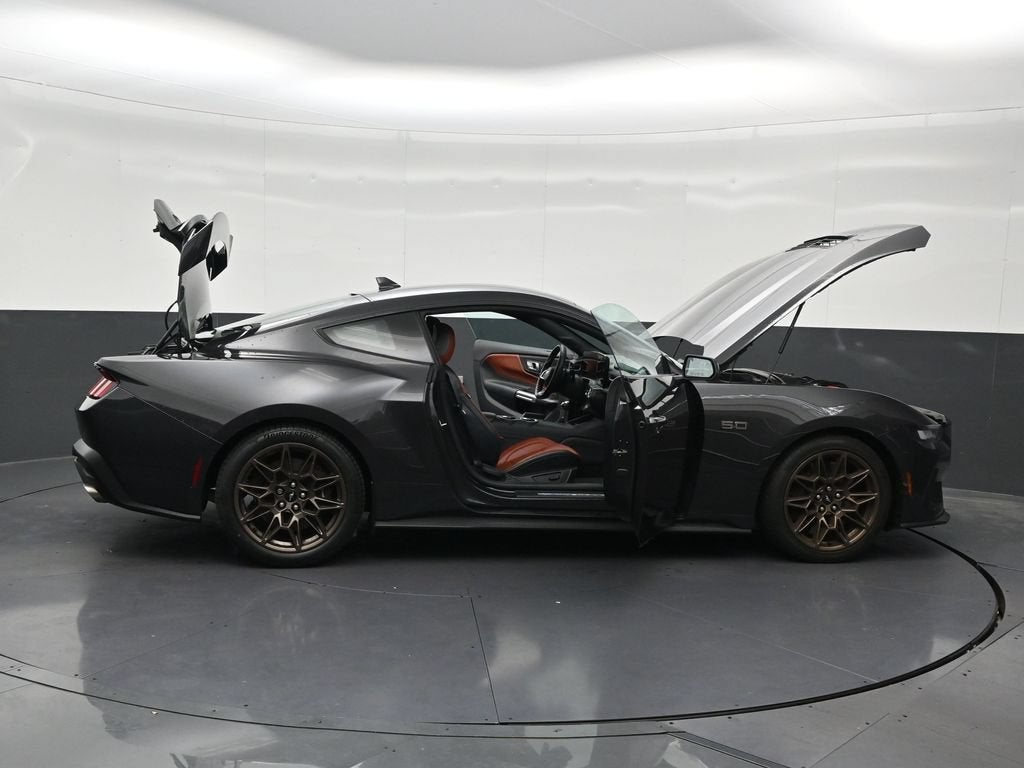 2024 Ford Mustang GT Premium Fastback