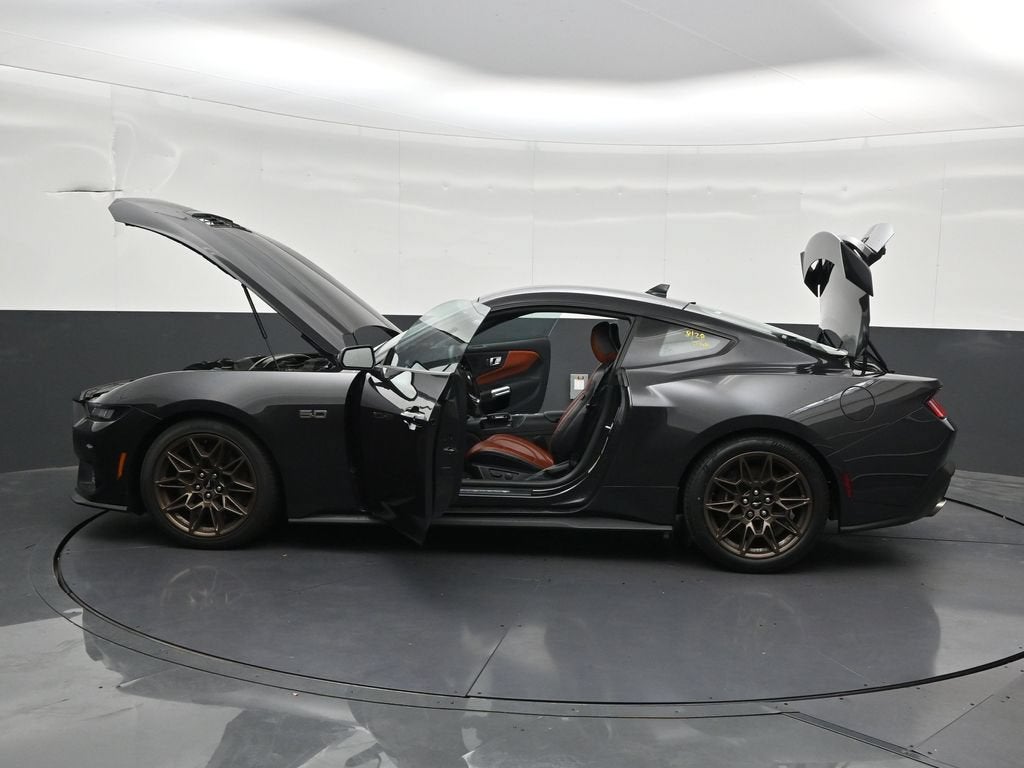 2024 Ford Mustang GT Premium Fastback