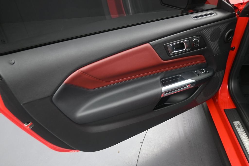 2025 Ford Mustang GT Premium Fastback