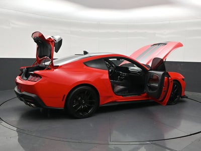 2025 Ford Mustang GT Premium Fastback