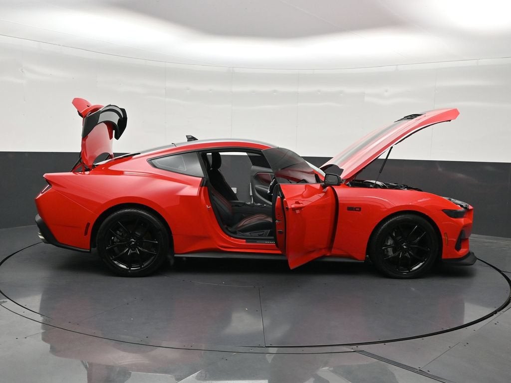 2025 Ford Mustang GT Premium Fastback