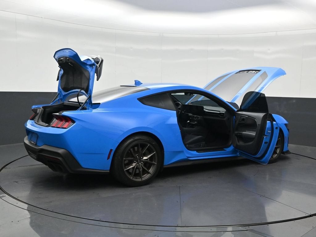 2024 Ford Mustang Dark Horse