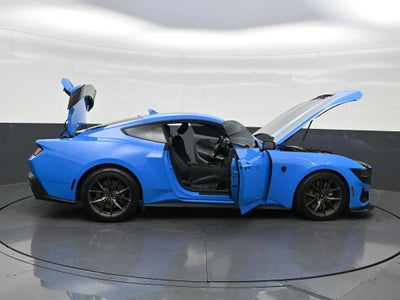 2024 Ford Mustang Dark Horse