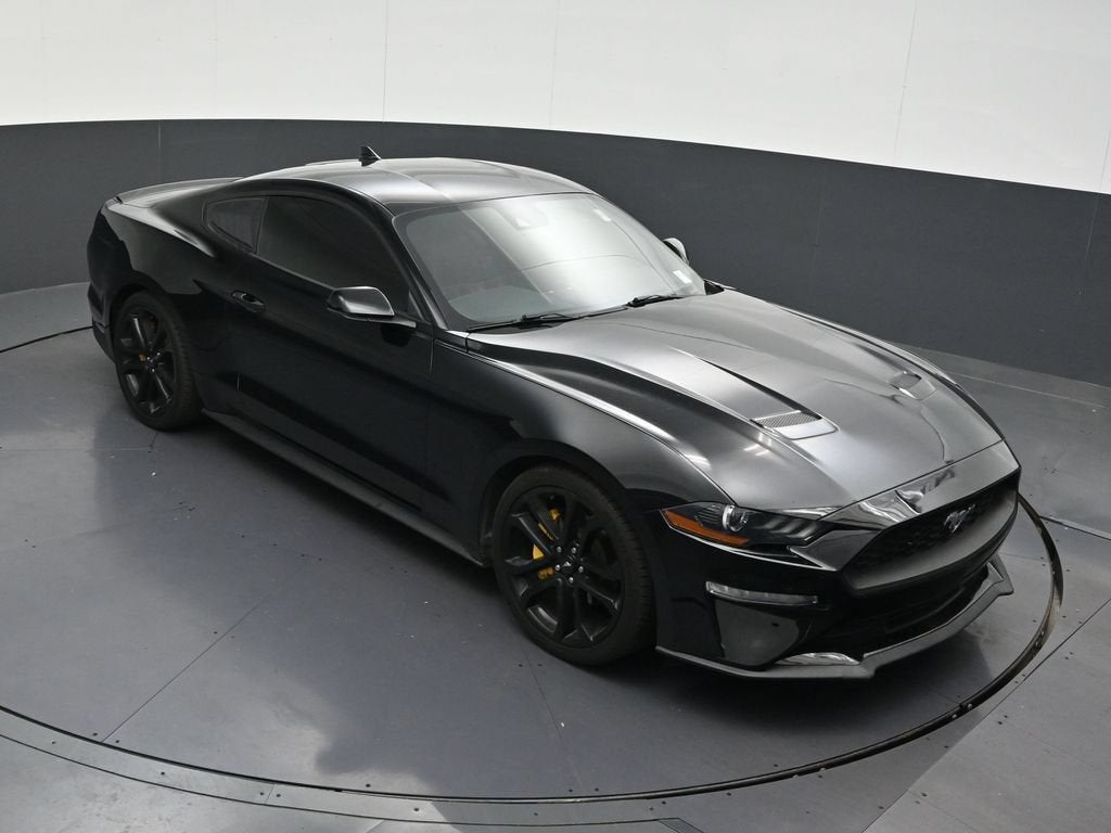 2022 Ford Mustang EcoBoost