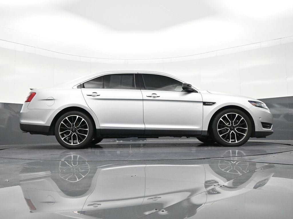 2018 Ford Taurus SHO