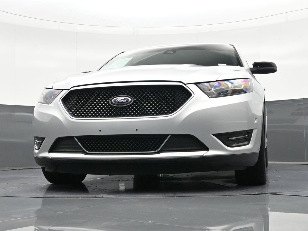 2018 Ford Taurus SHO