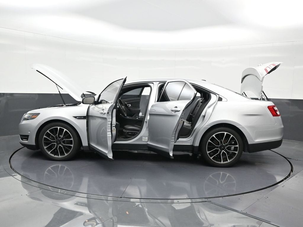 2018 Ford Taurus SHO