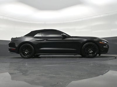 2020 Ford Mustang EcoBoost