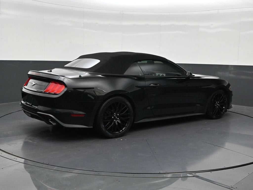 2020 Ford Mustang EcoBoost