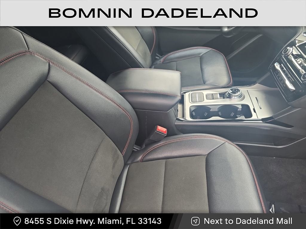 2022 Ford Explorer ST-Line