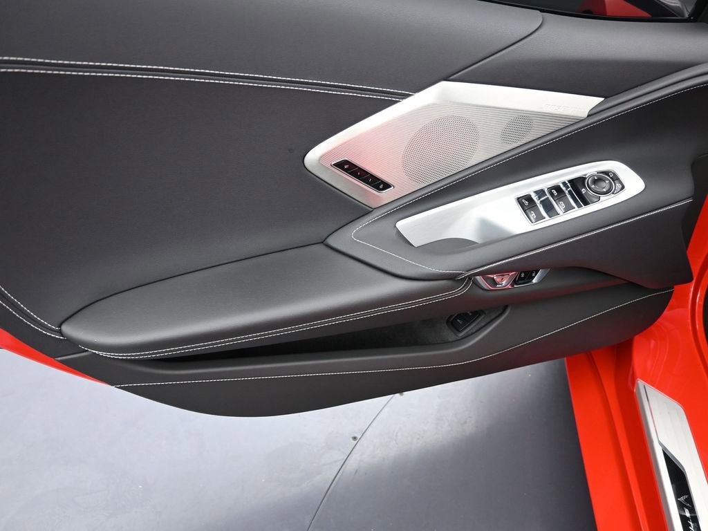 2025 Chevrolet Corvette Stingray 2LT