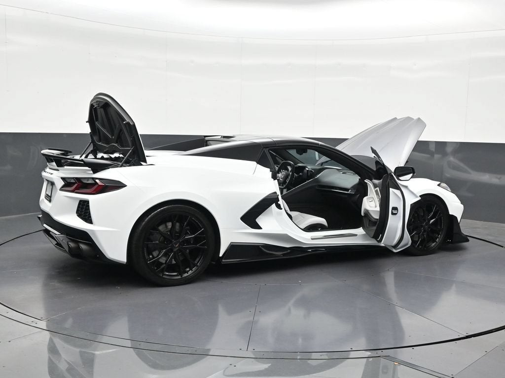 2025 Chevrolet Corvette Stingray 2LT