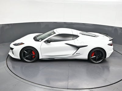 2025 Chevrolet Corvette E-Ray 1LZ