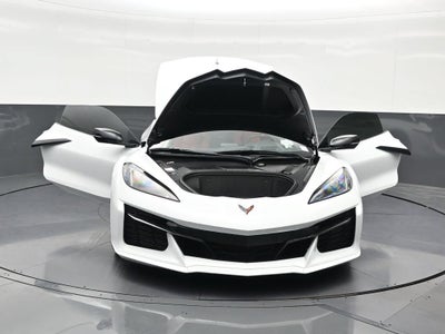2025 Chevrolet Corvette E-Ray 1LZ