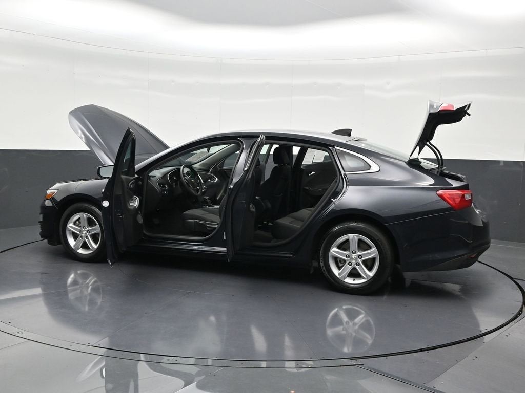 2023 Chevrolet Malibu LS
