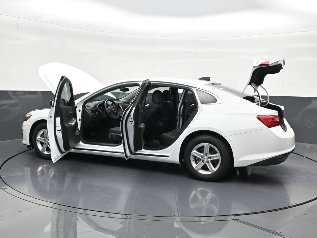 2024 Chevrolet Malibu LS