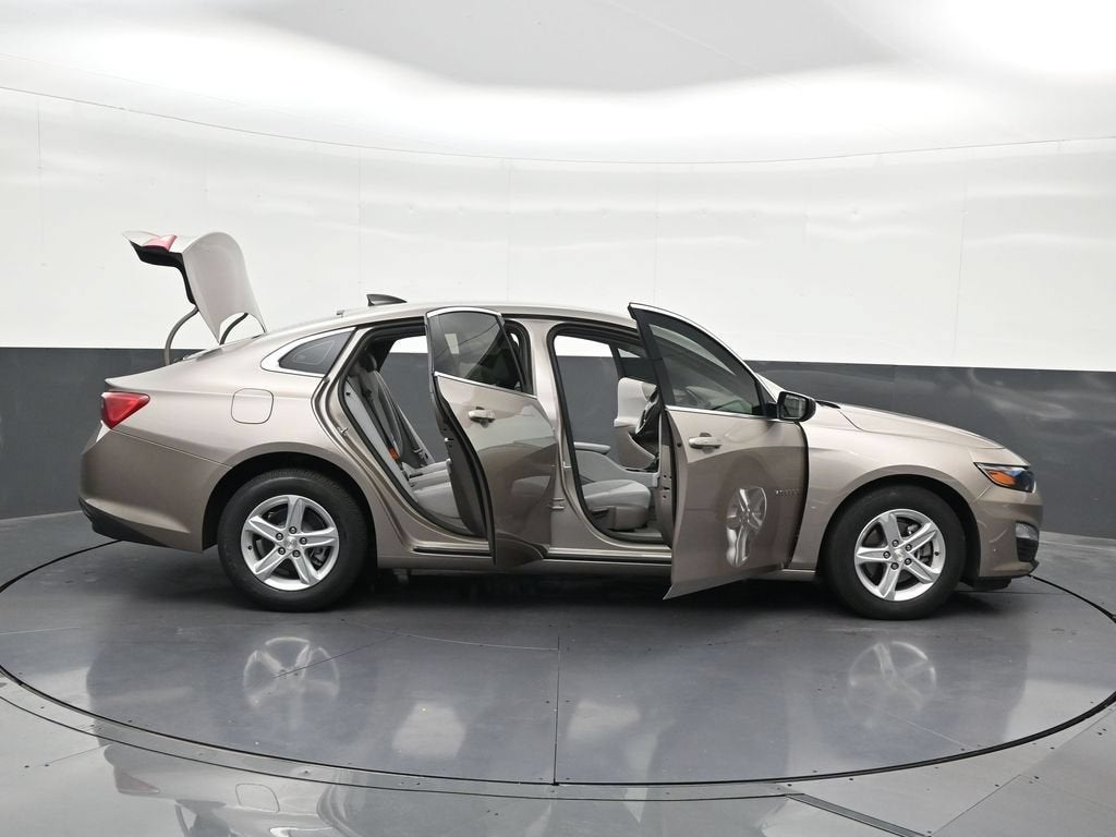 2024 Chevrolet Malibu LS
