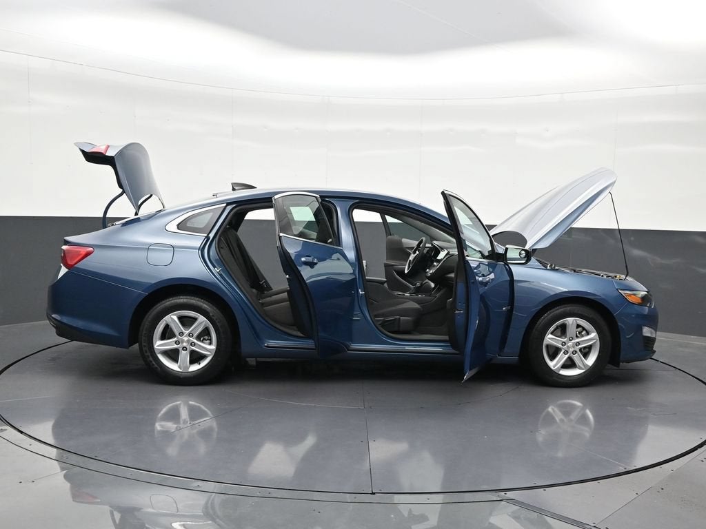 2024 Chevrolet Malibu LS